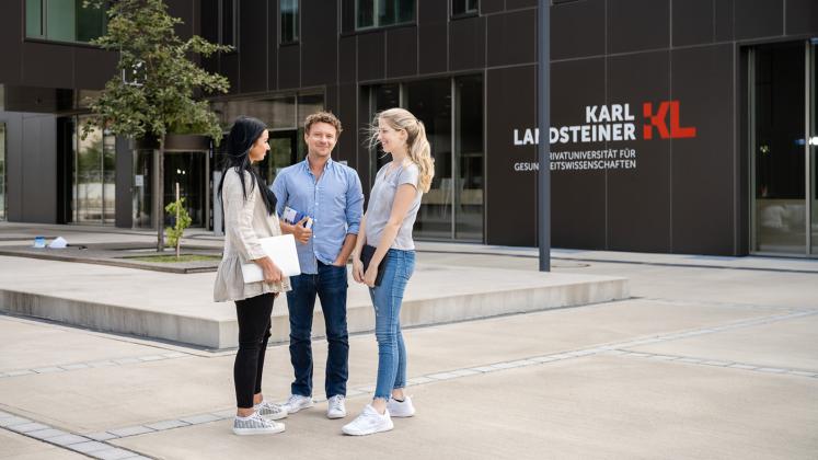 Studenten, Kleine Gruppen, Karl Landsteiner Privatuniversität, Krems, Studium und Weiterbildung - Karl Landsteiner Privatuniversität Krems